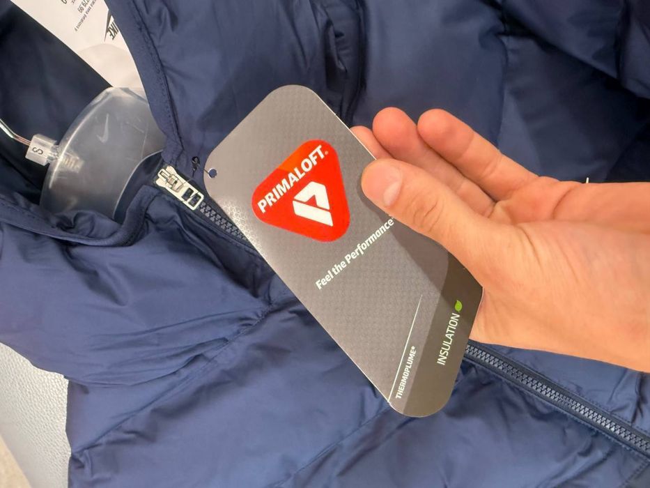 Пуховик чоловічий Nike Stormfit