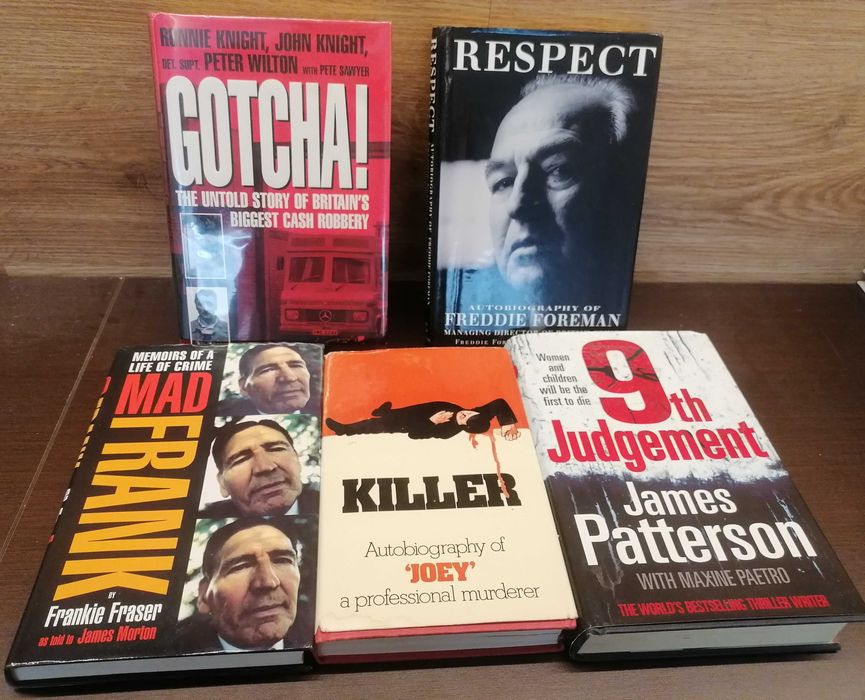 Livros capa dura em inglês