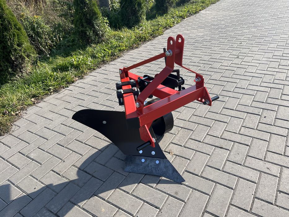 Плуг Віракс «WIRAX» 1/25, 2/25, 3/25 (з тягою під борону та без)