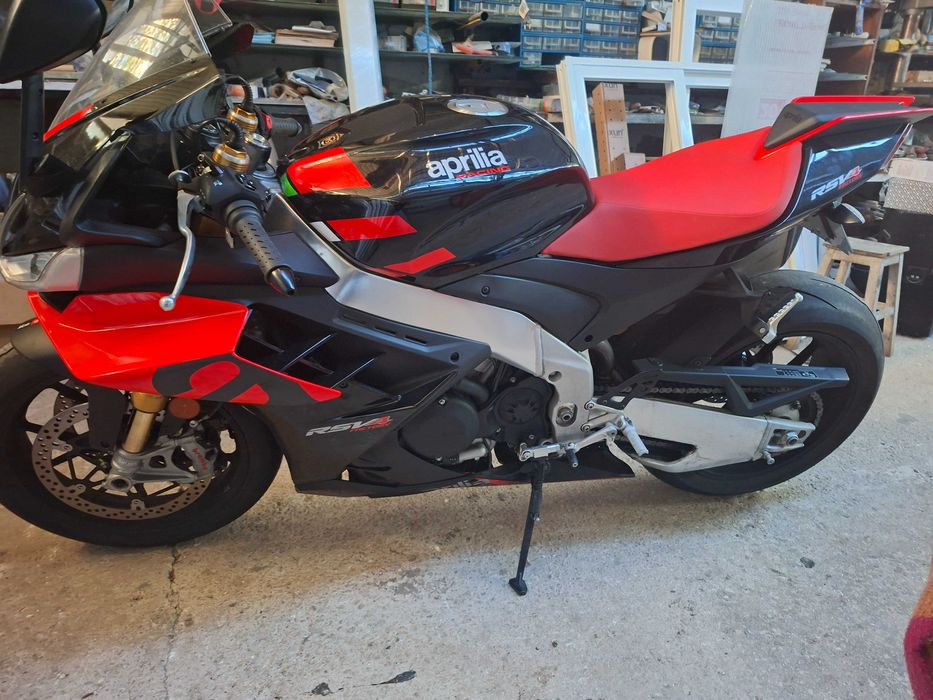 Aprilia factory 2022