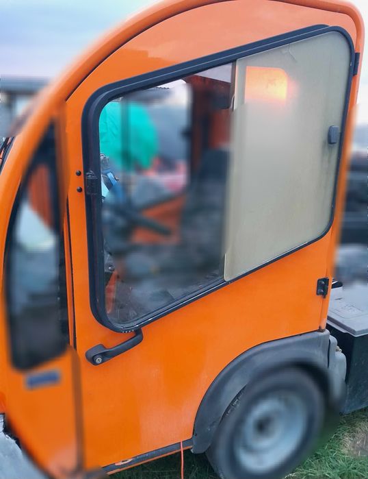 Goupil drzwi lewe pomarańczowe elektryk komunalne czesci