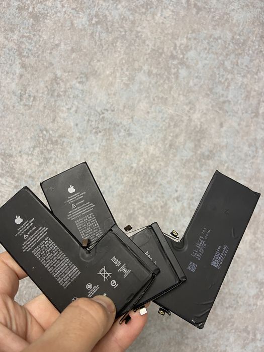 Продам батарею акб Apple iPhone 11 Pro Max 100% original снятая