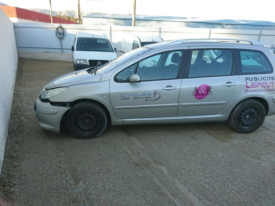 Peugeot 307 1.6 hdi para peças, 110cv, frente, caixa velocidades, etc