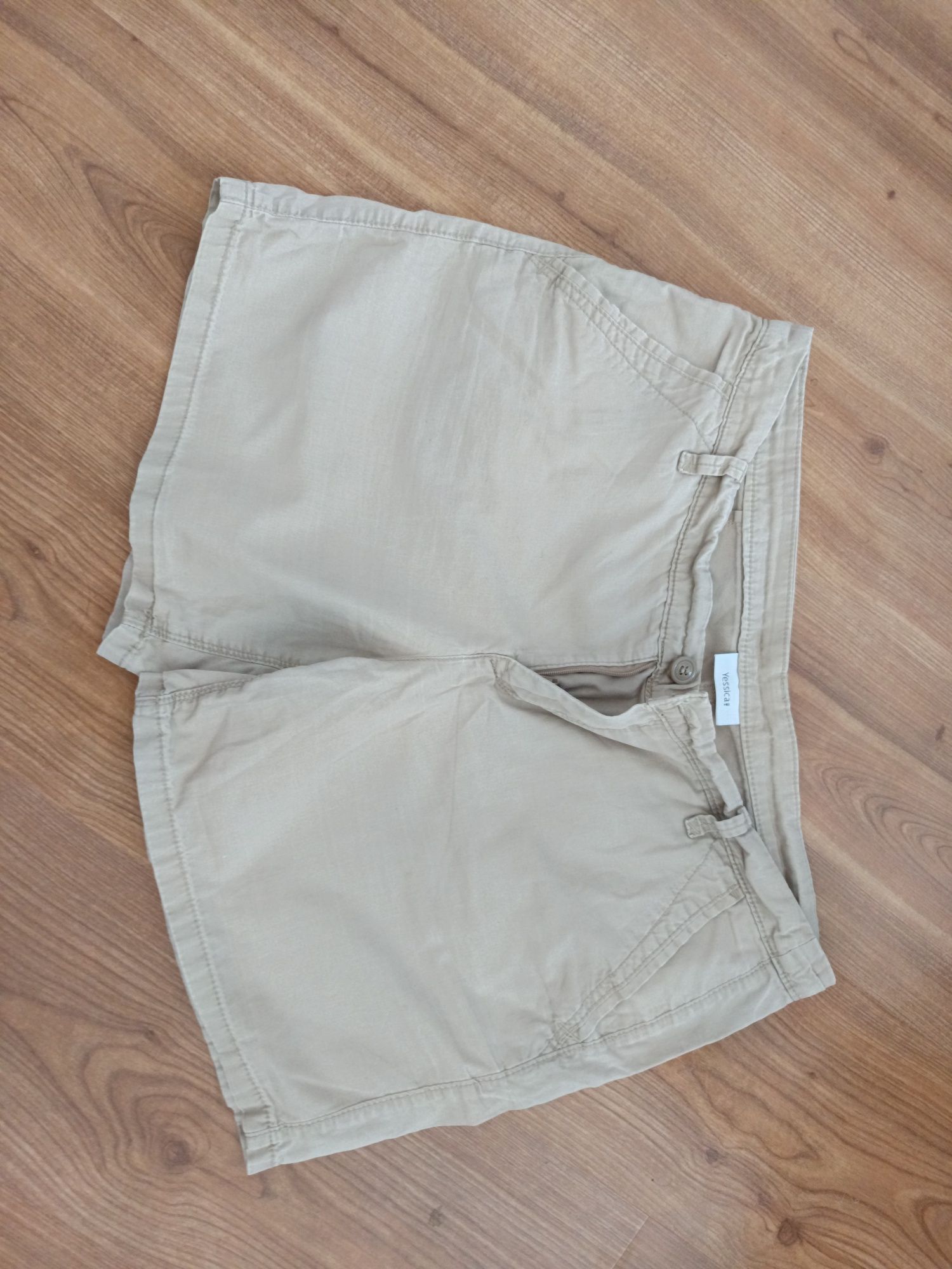 Spodenki C&A r40 koszulka gratis