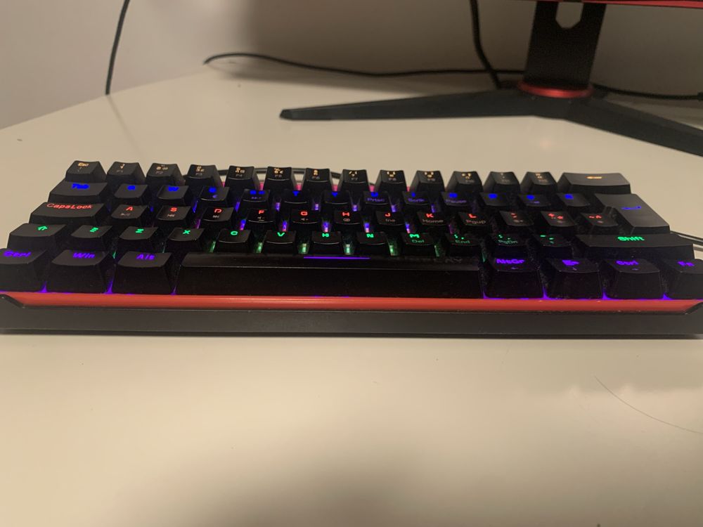 Teclado gaming nplay 60%