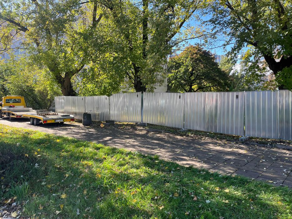 Ogrodzenie Budowlane Pełne Blacha Trapezowa Tymczasowe Mobilne Panel