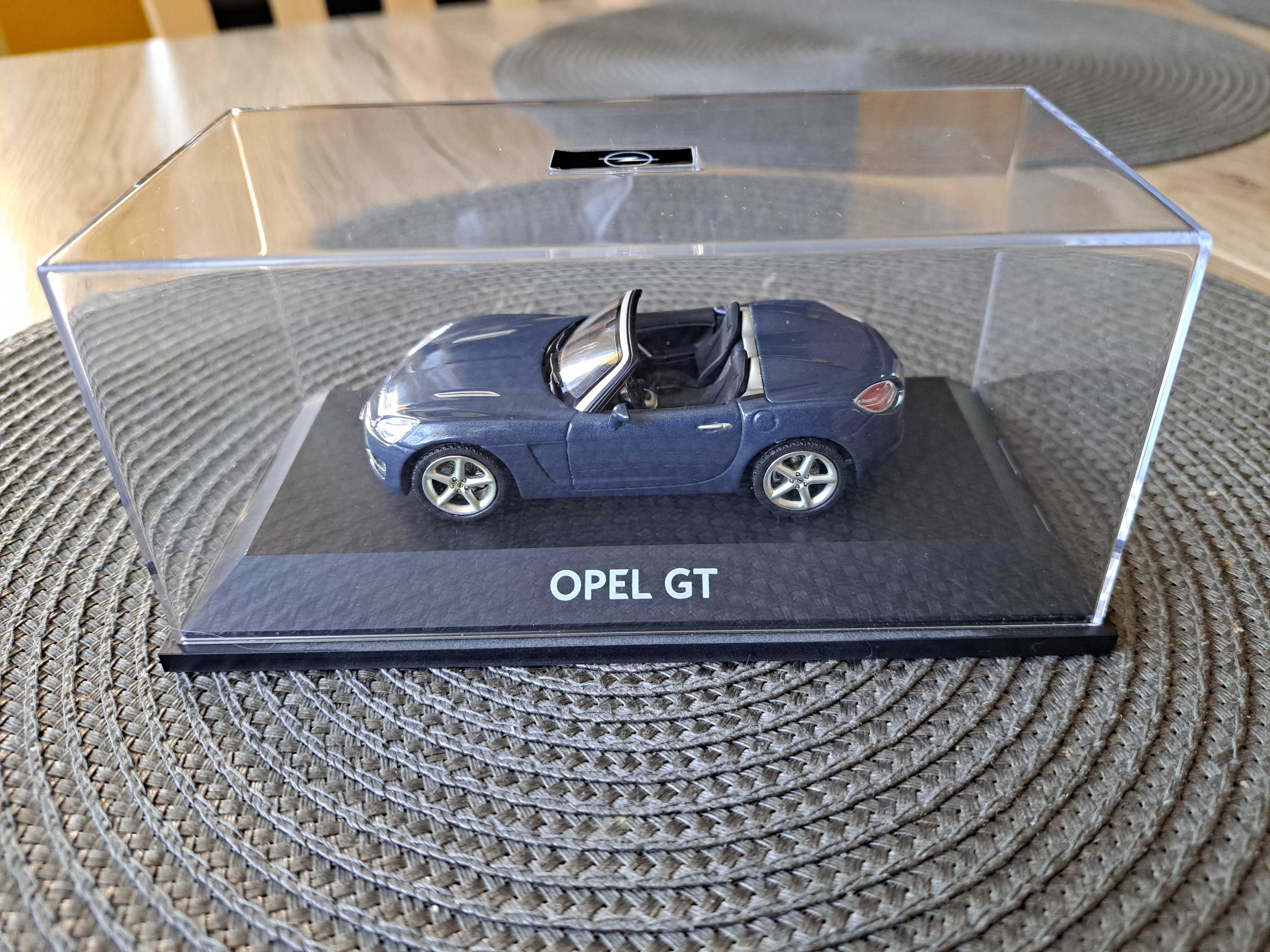 Opel GT Schuco nie minichamps 1:43