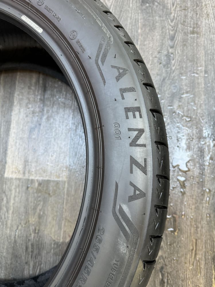 Шини Bridgestone 265/45/R21