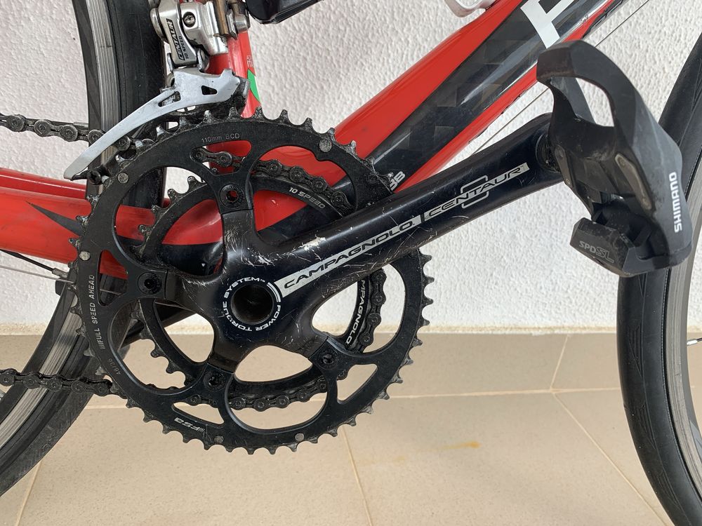 Bicicleta de Estrada Pinarello FP3 em Carbono com Campagnolo Centaur