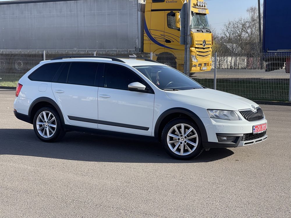 Skoda Octavia Scout 2015 4x4 2.0 DSG