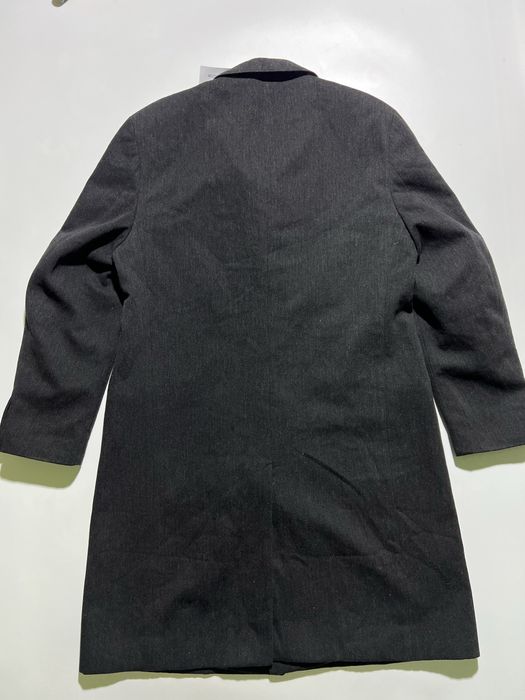 Hugo Boss Нове шерстяне пальто размер 50 (Л)