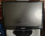 Monitor Samsung sync master 21,5 "  2233RZ sprawny