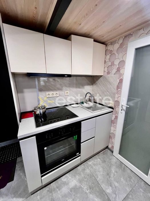 ПРОДАЖ!!  2-х Рівнева квартира!! Метро 7 хвилин! ТОРГ