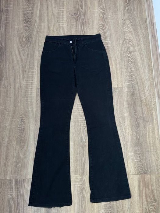 джинси кльош чорні