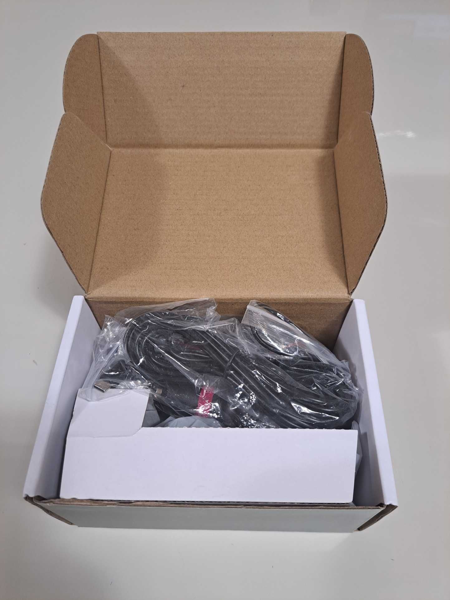 Dash Cam para carro com 3 canais e com cartão microSD de 64Gb incluído
