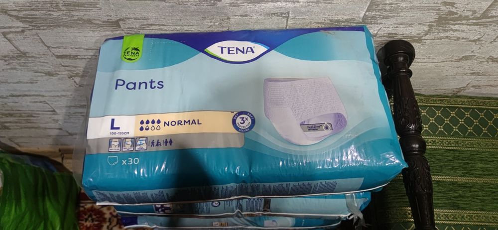 Памперси для дорослих розмір L 130-135 см 30 шт в пачці