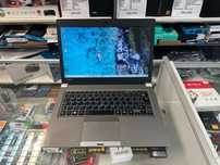 Toshiba Portege Z30-A 13,3 " Intel Core i5 8 GB / 240 GB WIN 10