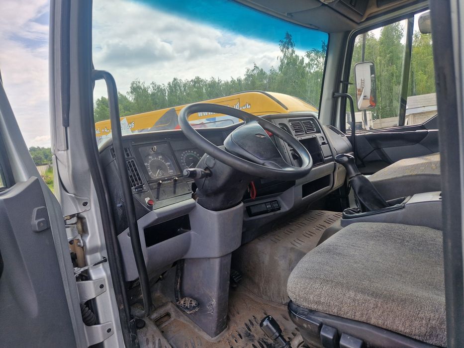 Renault wywrotka 7,5t. 220  miller.