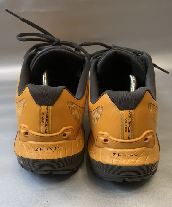 Кросівки Topo Athletic MTN Racer 3