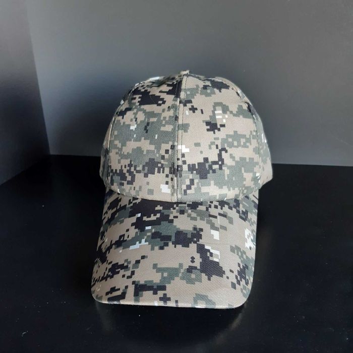 Кепка  камуфляж піксель тактична , рибацька