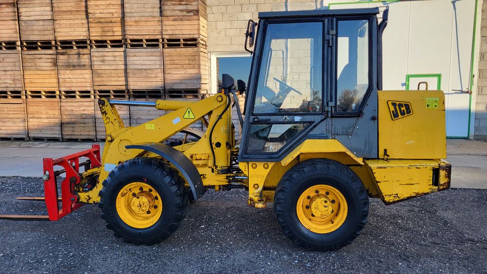 Ładowarka JCB 406 super stan widły + łyżka