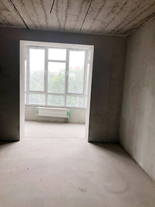 2к новобудова здана, Рауш, ЦЕНТР