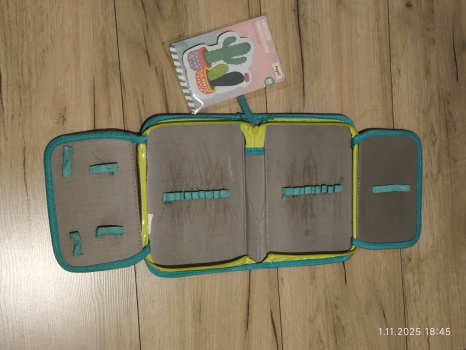 Piórnik Safari komorowy