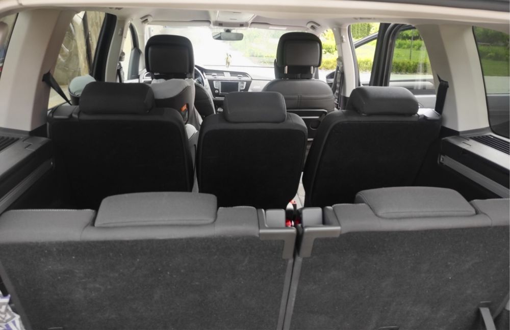 Зустричаю у Польщі Трансфер Аеро-Вокзал Варшава-Пшемишль-Краків-Шегини