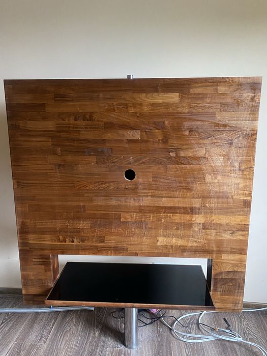 Stolik dębowy na obracsnej nodze pod tv