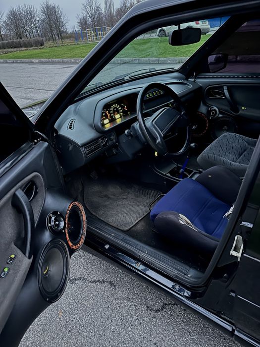 ВАЗ 2114 2011 1.6 16V