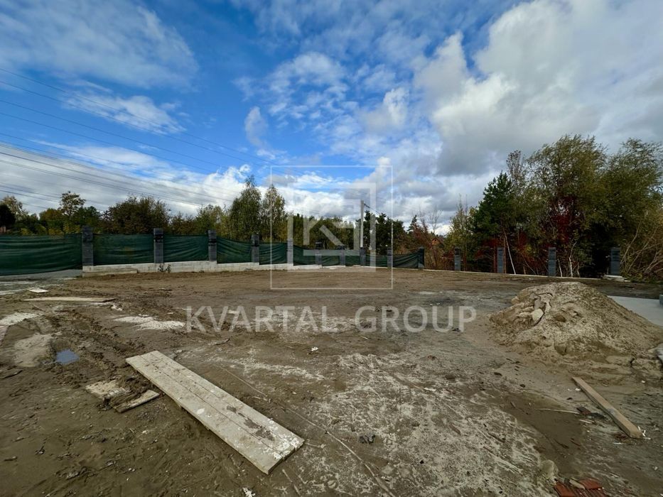 Продам котедж в предмісті Києва в елітному районі . Якісне будівництво