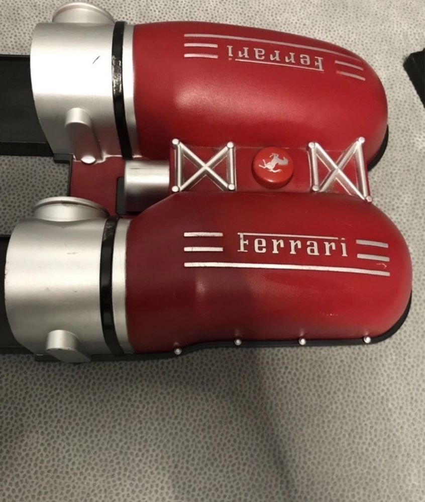 Tor wyścigowy Ferrari to szalony zjazd dwupasmowy torem