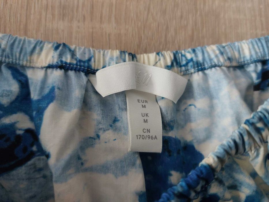 Śliczna bluzka karo kwadratowy dekolt bufki crop top H&M top niebieski