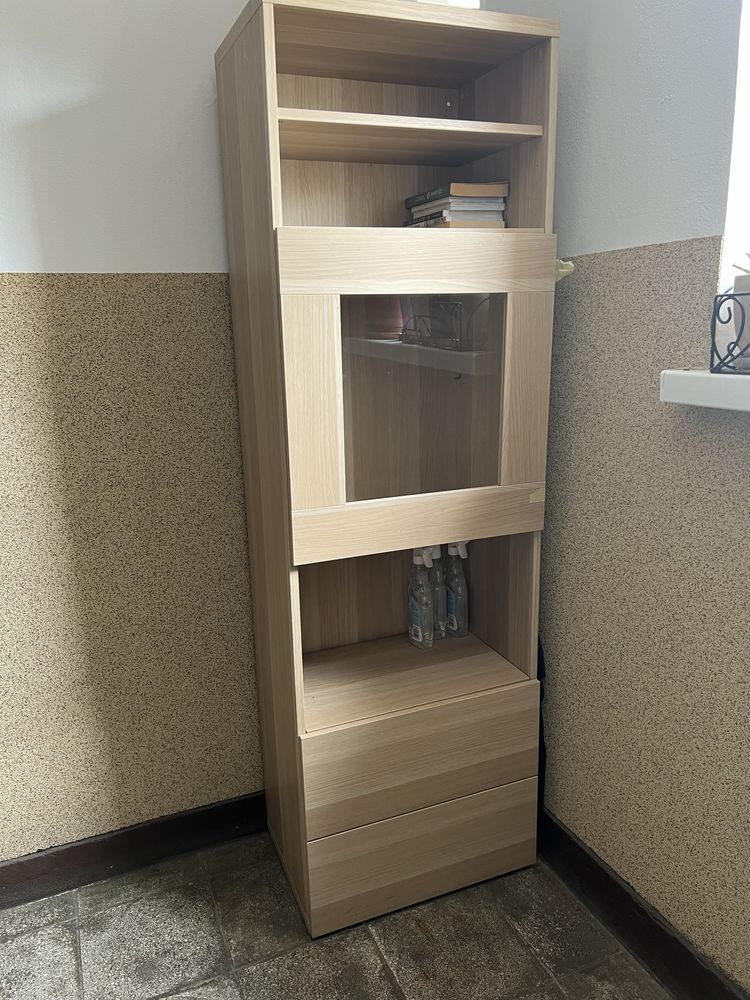 Regał IKEA jasny