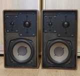 колонки, акустика полична Grundig HiFi-Box 600