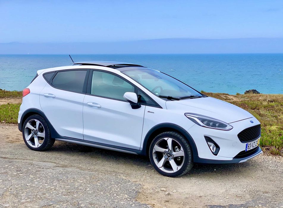 Ford Fiesta Active - 125cv - 56.000km - Full Extras / Full Option