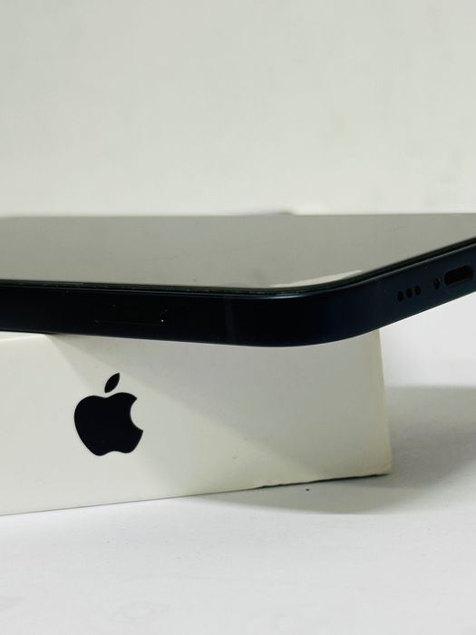 Apple IPhone 12 Black 64Gb kondycja baterii 89%