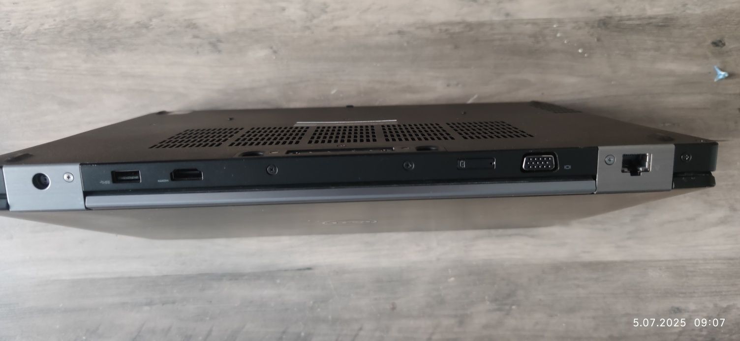 Dell Latitude e5570