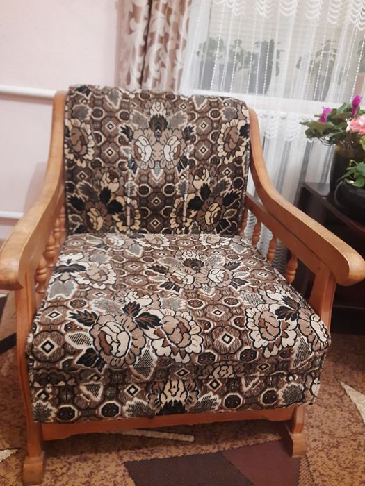 Розкладне крісло