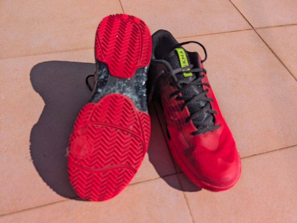 Par de Tênis de Padel