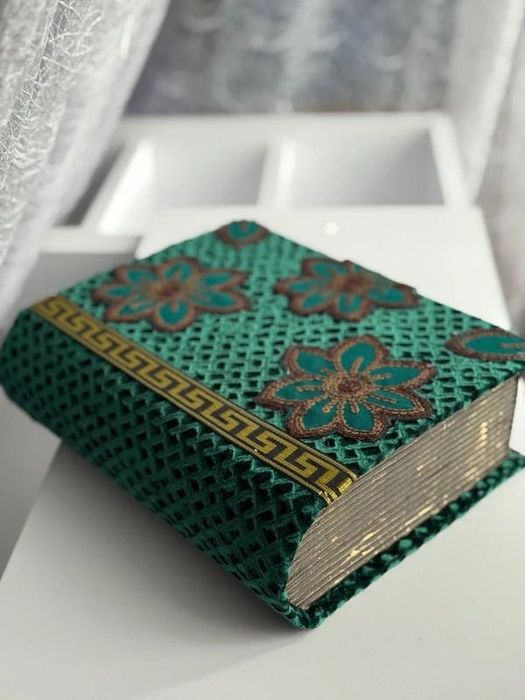 książka–szkatułka