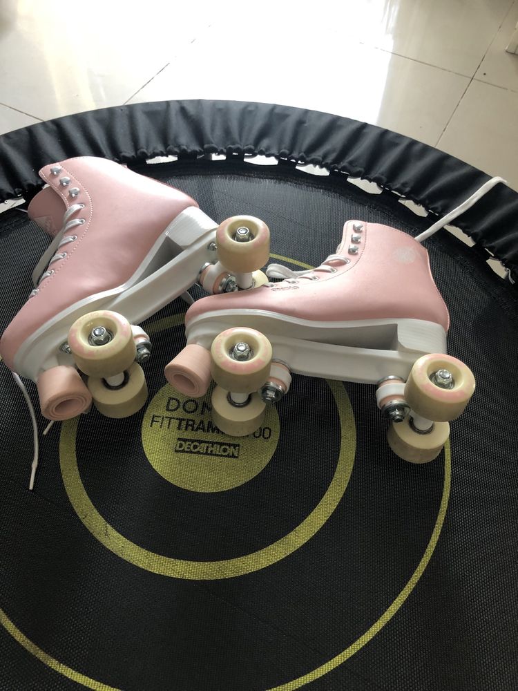 Patins cor de rosa