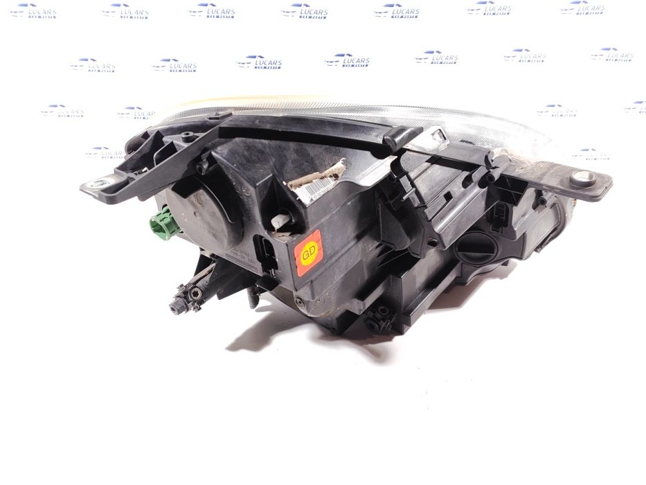 Lampa lewa przód przednia UK Alfa Romeo Giulietta