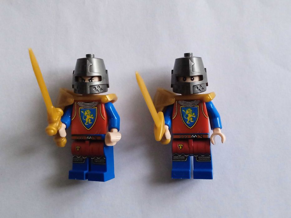 2 Figurki rycerzy herbu Lwa Lion Knights z bronią kompatybilne z Lego