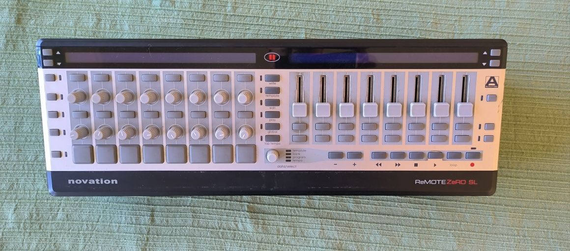 Controlado Midi Novation Remote Zero SL