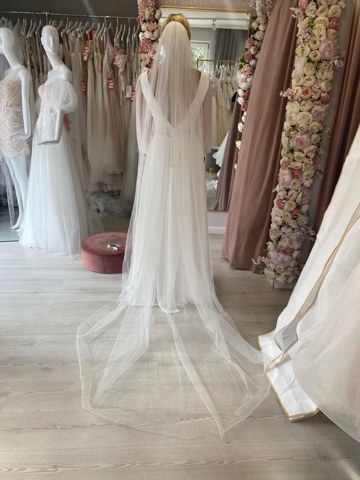 Suknia ślubna KIM rozmiar  40 do negocjacji