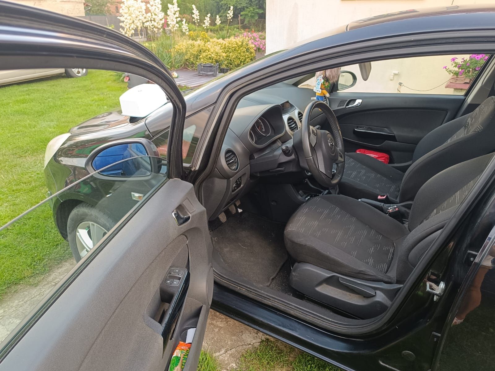 Opel Corsa D 2011 rok