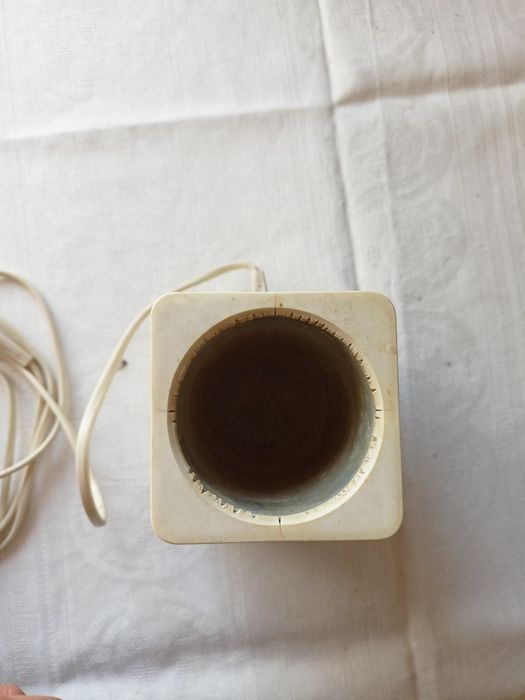 Podgrzewacz do butelek z termoregulatorem bobas PRL