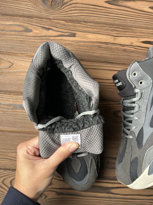 Чоловічі зимові кросівки. Дві моделі