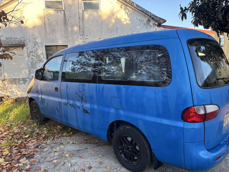 Arrendo van para uso profissional entregas / lazer